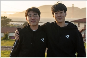 Founders: Jeffrey Li, John Kim